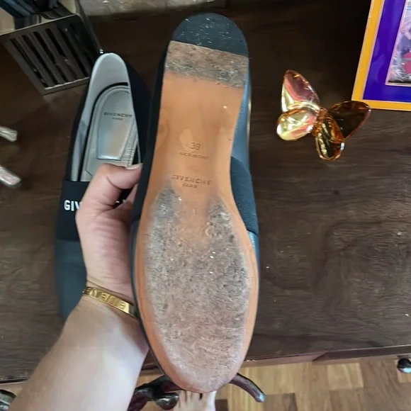 Givenchy flats - Picture 2 of 6